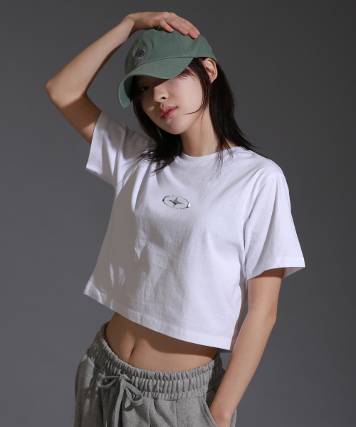 LIKE THE MOST(ライクザモースト)の「ウィメンズ スモール シルバースター レギュラー クロップ 半袖Tシャツ_ホワイト(Tシャツ/カットソー・レディース・その他・FREE)」の2枚目の写真
