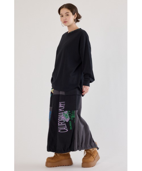 RODEO CROWNS WIDE BOWL(ロデオクラウンズワイドボウル)の「梨地VネックロングスリーブTシャツ(Tシャツ/カットソー・レディース・オフホワイト/ミント/ブラック・FREE)」の12枚目の写真