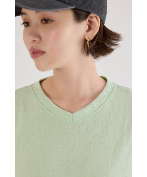 RODEO CROWNS WIDE BOWL(ロデオクラウンズワイドボウル)の「梨地VネックロングスリーブTシャツ(Tシャツ/カットソー・レディース・オフホワイト/ミント/ブラック・FREE)」の22枚目の写真