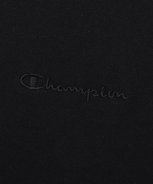 Champion(チャンピオン)の「【Champion/チャンピオン】レディース クルーネックスウェットシャツ(スウェット・レディース・アッシュグレー/オリーブ/ブラック/オフホワイト/レッド系その他3/ネイビー・MEDIUM/SMALL/X-LARGE/LARGE)」の15枚目の写真