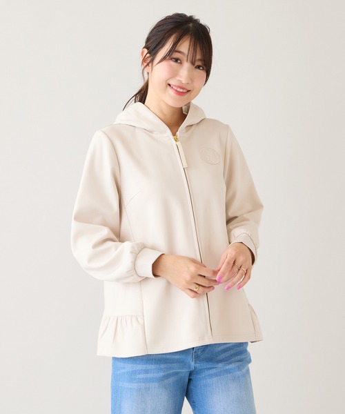 Rose Tiara(ローズティアラ)の「フリル裾ダンボールニットパーカー(パーカー・レディース・ベージュ/ネイビー・38/42/46)」の5枚目の写真