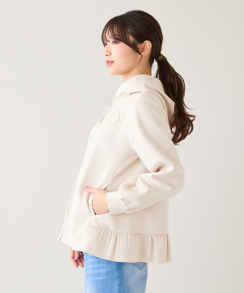 Rose Tiara(ローズティアラ)の「フリル裾ダンボールニットパーカー(パーカー・レディース・ベージュ/ネイビー・38/42/46)」の7枚目の写真