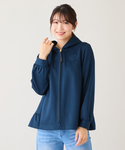 Rose Tiara(ローズティアラ)の「フリル裾ダンボールニットパーカー(パーカー・レディース・ベージュ/ネイビー・38/42/46)」の12枚目の写真