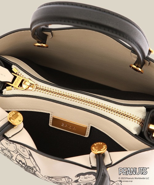 E'POR（エポール）の「【WEB限定/一部店舗限定】【E'POR×PEANUTS】別注 Y BAG Mini（ハンドバッグ・レディース・オフホワイト/ブラック/レッド・FREE）」の9枚目の写真