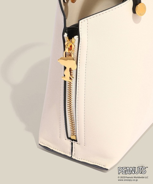 E'POR（エポール）の「【WEB限定/一部店舗限定】【E'POR×PEANUTS】別注 Y BAG Mini（ハンドバッグ・レディース・オフホワイト/ブラック/レッド・FREE）」の18枚目の写真