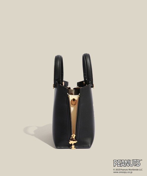 E'POR（エポール）の「【WEB限定/一部店舗限定】【E'POR×PEANUTS】別注 Y BAG Mini（ハンドバッグ・レディース・オフホワイト/ブラック/レッド・FREE）」の22枚目の写真