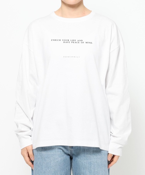 LOWRYS FARM（ローリーズファーム）の「ロゴフォトロンＴ　648893（Tシャツ/カットソー・レディース・アイボリー/ピンク/ホワイト/グレー・FREE）」の5枚目の写真