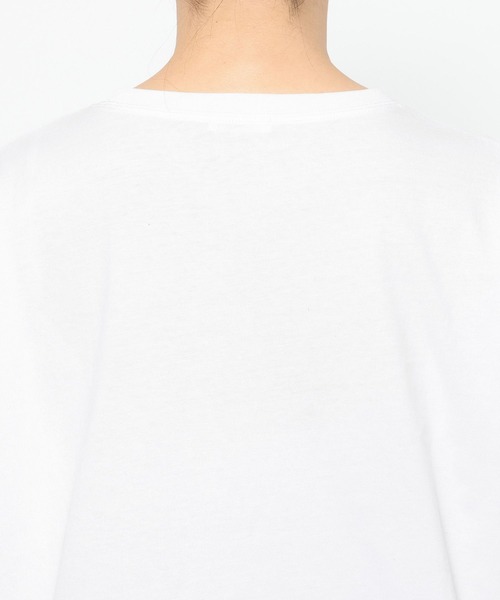 LOWRYS FARM（ローリーズファーム）の「ロゴフォトロンＴ　648893（Tシャツ/カットソー・レディース・アイボリー/ピンク/ホワイト/グレー・FREE）」の11枚目の写真