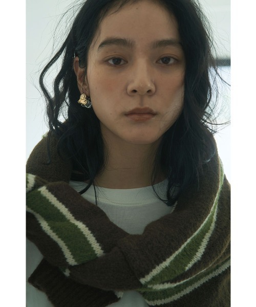 marjour（マージュール）の「WAVE METAL PIERCE（ピアス（両耳用）・レディース・シルバー×ゴールド・FREE）」の11枚目の写真