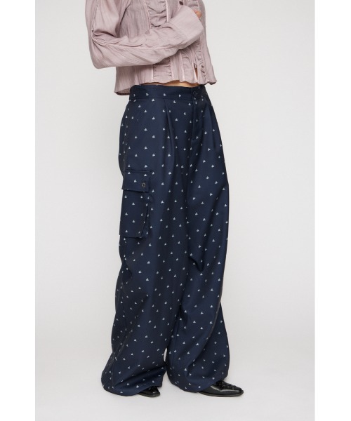 LAGUA GEM(ラグアジェム)の「TINY PATTERN CARGO パンツ(カーゴパンツ・レディース・オフホワイト/ネイビー・X-SMALL/SMALL/MEDIUM)」の9枚目の写真