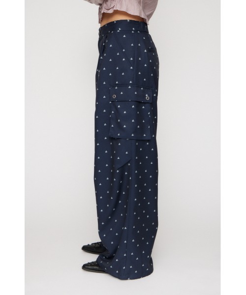 LAGUA GEM(ラグアジェム)の「TINY PATTERN CARGO パンツ(カーゴパンツ・レディース・オフホワイト/ネイビー・X-SMALL/SMALL/MEDIUM)」の12枚目の写真