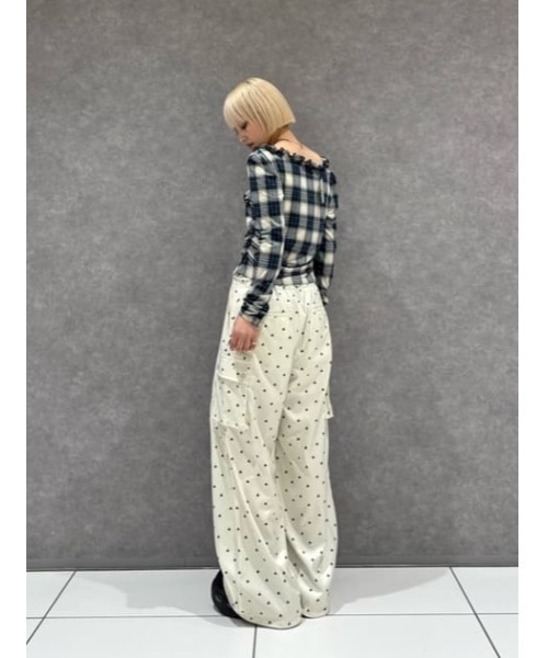 LAGUA GEM(ラグアジェム)の「TINY PATTERN CARGO パンツ(カーゴパンツ・レディース・オフホワイト/ネイビー・X-SMALL/SMALL/MEDIUM)」の22枚目の写真