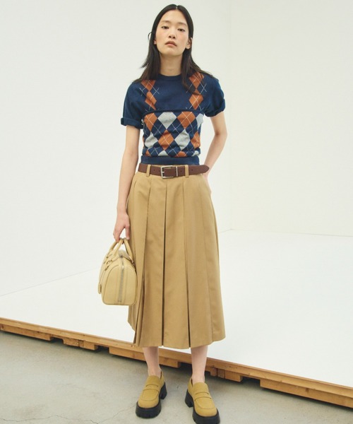 Mila Owen(ミラオーウェン)の「アーガイルニットトップス(ニット/セーター・レディース・ネイビー/ベージュ・F)」の3枚目の写真