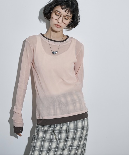 THE YOn（ザヨン）の「レイヤード風バイカラーシアープルオーバー（Tシャツ/カットソー・レディース・アイボリー/ブラック/ブラウン/ピンク・FREE）」の20枚目の写真