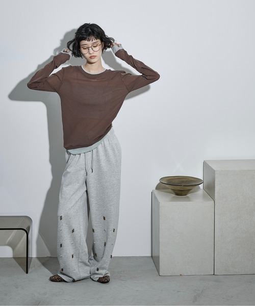 THE YOn（ザヨン）の「レイヤード風バイカラーシアープルオーバー（Tシャツ/カットソー・レディース・アイボリー/ブラック/ブラウン/ピンク・FREE）」の7枚目の写真