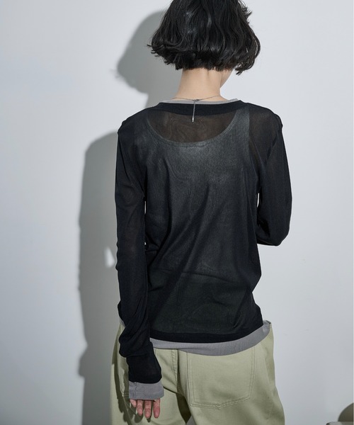 THE YOn（ザヨン）の「レイヤード風バイカラーシアープルオーバー（Tシャツ/カットソー・レディース・アイボリー/ブラック/ブラウン/ピンク・FREE）」の15枚目の写真