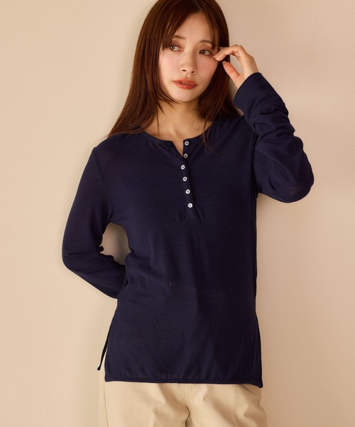 mysty woman（ミスティウーマン）の「【WEB限定】柔らかヘンリーネックロンT　667610（Tシャツ/カットソー・レディース・グレイッシュベージュ/ブラック/ネイビー/チャコールグレー/オフホワイト・FREE）」の5枚目の写真