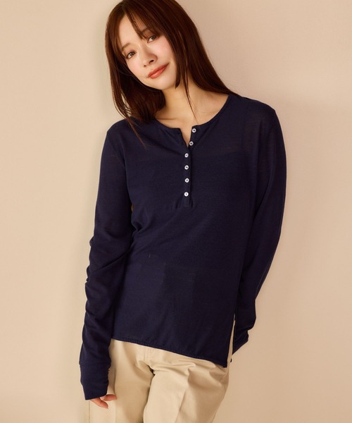 mysty woman（ミスティウーマン）の「【WEB限定】柔らかヘンリーネックロンT　667610（Tシャツ/カットソー・レディース・グレイッシュベージュ/ブラック/ネイビー/チャコールグレー/オフホワイト・FREE）」の9枚目の写真