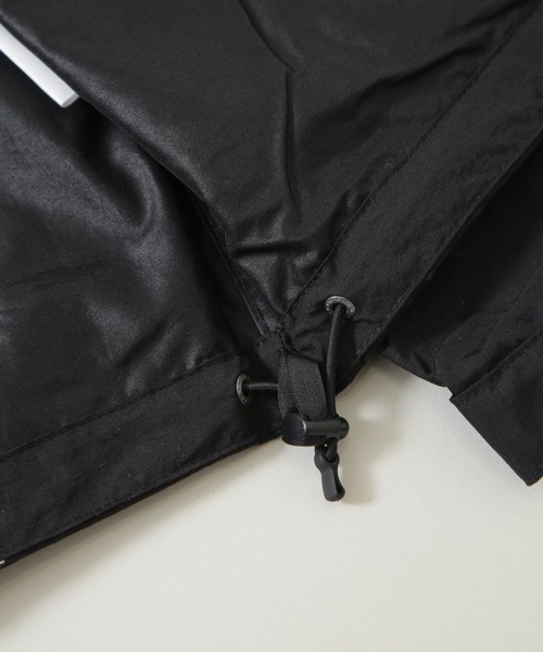 THE NORTH FACE（ザノースフェイス）の「THE NORTH FACE/コンパクトジャケット（ナイロンジャケット・レディース・ブラック/グレー系その他4・M/L）」の12枚目の写真