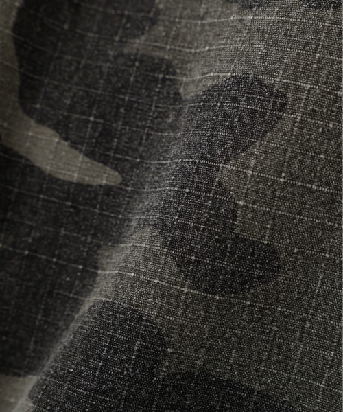 BEAVER（ビーバー）の「B omnivore/ビーオムニボー　W KNEE SHORTS RIP STOP ダブルニーショーツリップストップ（その他パンツ・メンズ・ブラック/カモフラージュ・L/M）」の6枚目の写真