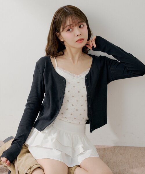 Chico(チコ)の「花柄キャミ+カーディガンセット(Tシャツ/カットソー・レディース・アイボリー/ブラック/ブルー/ピンク・FREE)」の3枚目の写真