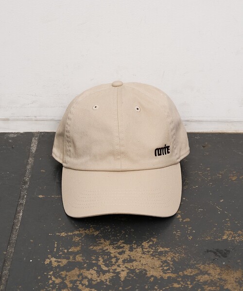 NOMINE（ノミネ）の「オリジナル刺繍ロゴ キャップ（キャップ・レディース・グレー/アイボリー/ブラウン/ネイビー・フリー）」の2枚目の写真