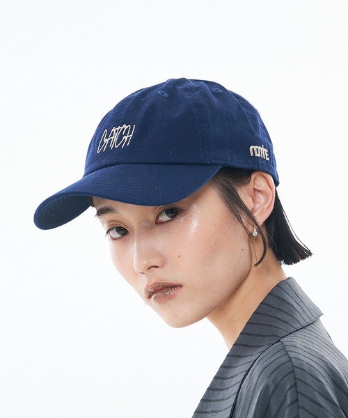 NOMINE(ノミネ)の「オリジナル刺繍ロゴ キャップ(キャップ・レディース・グレー/アイボリー/ブラウン/ネイビー・フリー)」の4枚目の写真