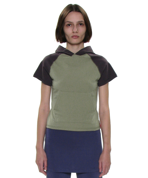 PARTIMENTO WOMEN(パルティメントウィメン)の「PWC カラーブロックポケットフードパーカーショートスリーブTシャツ_8カラー(Tシャツ/カットソー・レディース・ホワイト/チャコールグレー/スカイブルー/ブラック/ネイビー/グレー/ライトカーキ/グレー系その他・SMALL/MEDIUM/LARGE)」の12枚目の写真