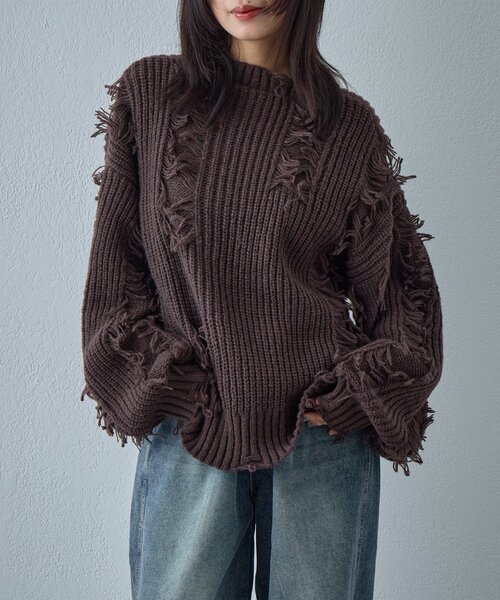 goocy（グーシー）の「モヘアタッチダメージ風フリンジプルオーバー（ニット/セーター・レディース・アイボリー/ブラウン/ネイビー・FREE）」の2枚目の写真