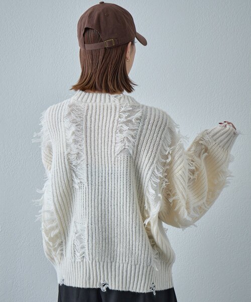 goocy（グーシー）の「モヘアタッチダメージ風フリンジプルオーバー（ニット/セーター・レディース・アイボリー/ブラウン/ネイビー・FREE）」の5枚目の写真