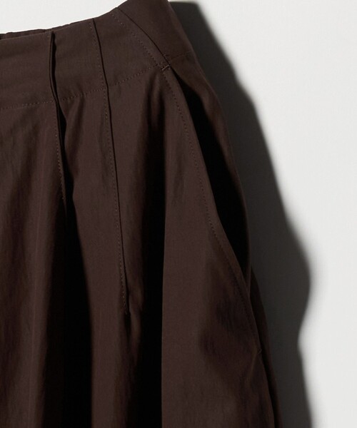 ASTRAET（アストラット）の「＜ASTRAET＞ボリューム バレルワイドパンツ（その他パンツ・レディース・ブラック/ダークブラウン・0/1/00）」の16枚目の写真