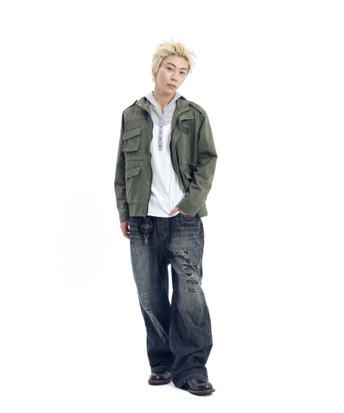 AAKAM(アーカム)の「Nova Drawstring Field Jacket (Khaki)(ミリタリージャケット・レディース・その他・1/2)」の14枚目の写真