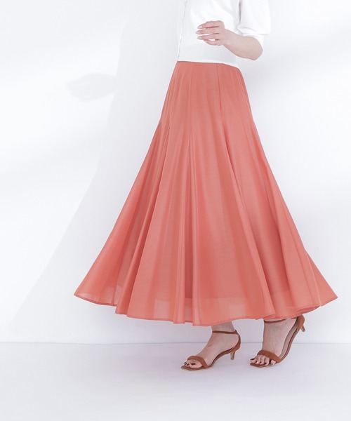 NATURAL BEAUTY BASIC(ナチュラルビューティーベーシック)の「【PS/低身長サイズ】シャイニーシアーボリュームスカート(スカート・レディース・オレンジ系その他/オフホワイト/チャコールグレー・P/S/MEDIUM/SMALL)」の1枚目の写真