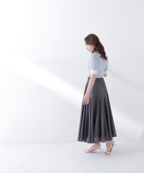 NATURAL BEAUTY BASIC(ナチュラルビューティーベーシック)の「【PS/低身長サイズ】シャイニーシアーボリュームスカート(スカート・レディース・オレンジ系その他/オフホワイト/チャコールグレー・P/S/MEDIUM/SMALL)」の15枚目の写真