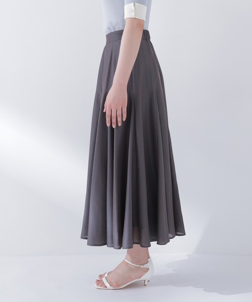 NATURAL BEAUTY BASIC(ナチュラルビューティーベーシック)の「【PS/低身長サイズ】シャイニーシアーボリュームスカート(スカート・レディース・オレンジ系その他/オフホワイト/チャコールグレー・P/S/MEDIUM/SMALL)」の19枚目の写真