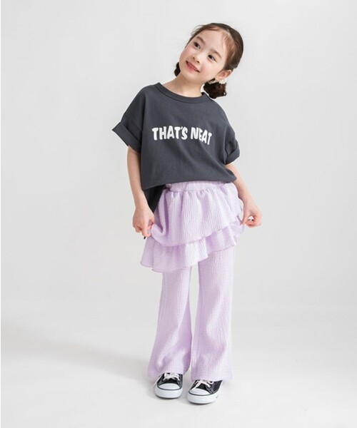 BRANSHES(ブランシェス)の「フリル付きカットフレアパンツ(その他パンツ・キッズ・ブラック/ラベンダー・150/80/120/110/100/130/140/90)」の5枚目の写真