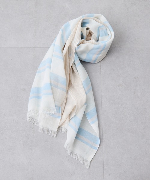 COLLAGE GALLARDAGALANTE（コラージュガリャルダガランテ）の「PAPILLONNER/アシメトリーボーダーストール（ストール/ショール・レディース・イエロー/ブルー・FREE）」の11枚目の写真