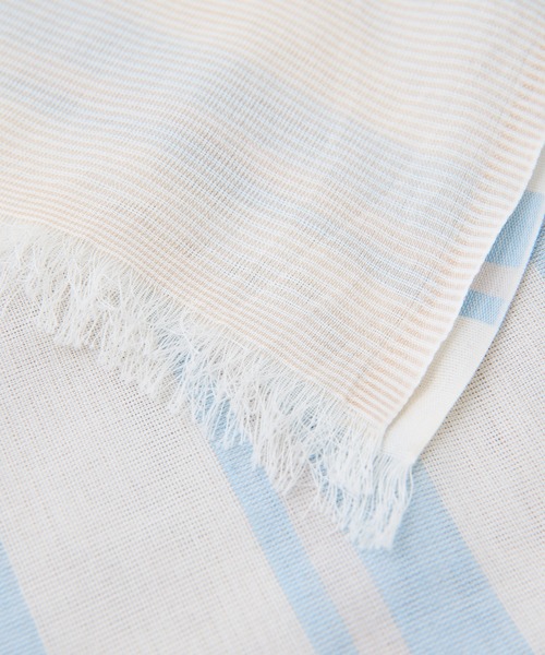 COLLAGE GALLARDAGALANTE（コラージュガリャルダガランテ）の「PAPILLONNER/アシメトリーボーダーストール（ストール/ショール・レディース・イエロー/ブルー・FREE）」の9枚目の写真