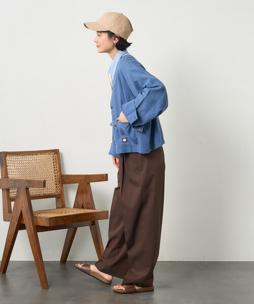 FREAK'S STORE（フリークスストア）の「RED KAP × FREAK'S STORE/レッドキャップ 別注 リネンレーヨンノーカラーVネックジャケット＜セットアップ対応＞（ノーカラージャケット・レディース・ナチュラル/ブルー/ブラック/オリーブ・ﾌﾘ-）」の14枚目の写真