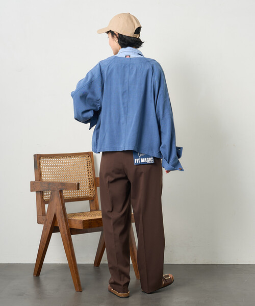 FREAK'S STORE（フリークスストア）の「RED KAP × FREAK'S STORE/レッドキャップ 別注 リネンレーヨンノーカラーVネックジャケット＜セットアップ対応＞（ノーカラージャケット・レディース・ナチュラル/ブルー/ブラック/オリーブ・ﾌﾘ-）」の15枚目の写真