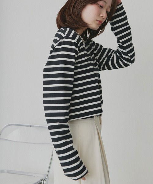 ad thie(アドティエ)の「アソート ショート丈ロンT(Tシャツ/カットソー・レディース・ブラック系/レッド/ピンク/ブラック/ホワイト系/オフホワイト/ブラウン・FREE)」の11枚目の写真