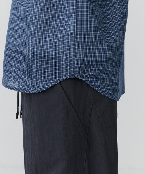 PUBLIC TOKYO(パブリックトウキョウ)の「シアーCPOシャツ /春服/通気性/ウォッシャブル(シャツ/ブラウス・メンズ・ベージュ/ブラウン/ストライプ/ブルー・2/1)」の21枚目の写真