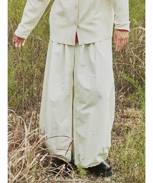 ELCHELE(エルチェレ)の「SKIRT LIKE PANTS(スカート・レディース・キナリ/ブラック・36/38)」の1枚目の写真