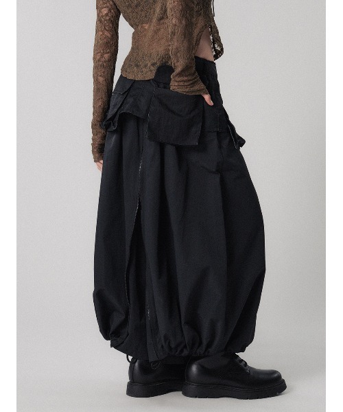 ELCHELE(エルチェレ)の「SKIRT LIKE PANTS(スカート・レディース・キナリ/ブラック・36/38)」の4枚目の写真