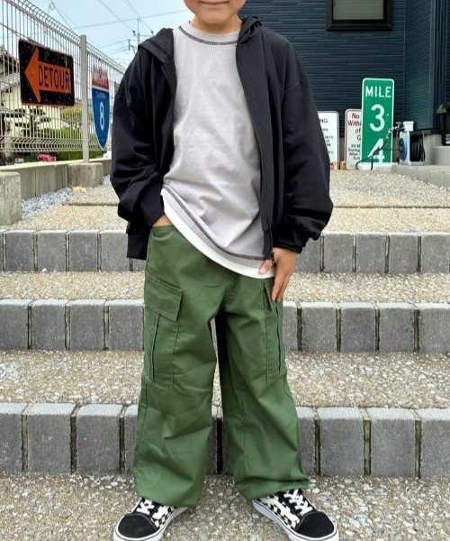 Right-on(ライトオン)の「Refurbish(リファービッシュ)フェイクレイヤードTシャツ(Tシャツ/カットソー・キッズ・グリーン/ブラック/ベージュ・120/130/140/150/160/110)」の18枚目の写真