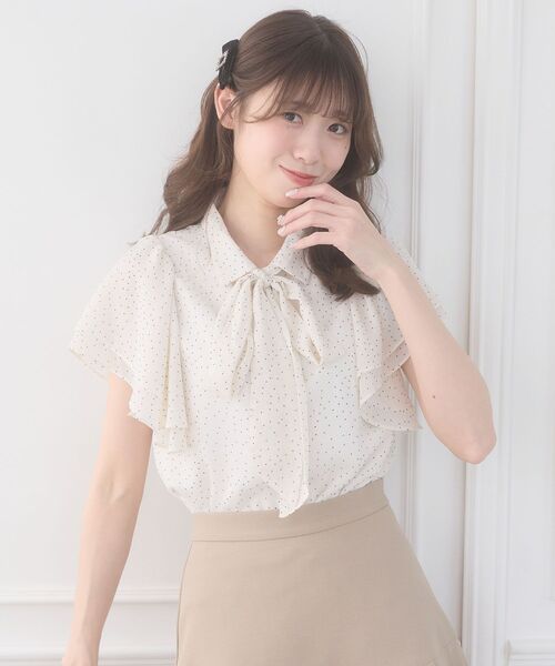 MAJESTIC LEGON(マジェスティックレゴン)の「2wayフリルスリーブブラウス(シャツ/ブラウス・レディース・ホワイト系その他2/ブルー系その他2/アイボリー/ホワイト系その他3・MEDIUM)」の1枚目の写真