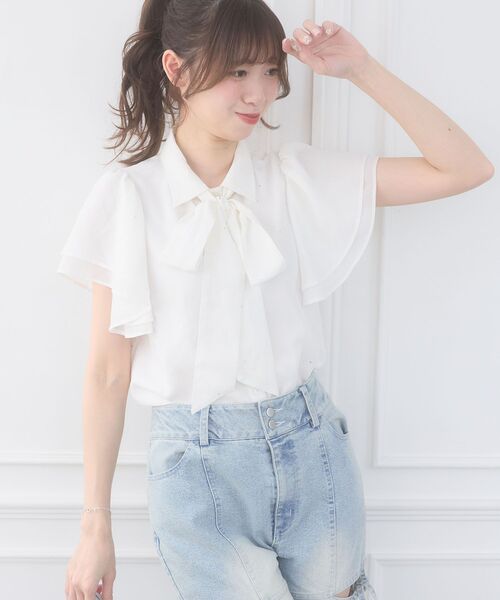 MAJESTIC LEGON(マジェスティックレゴン)の「2wayフリルスリーブブラウス(シャツ/ブラウス・レディース・ホワイト系その他2/ブルー系その他2/アイボリー/ホワイト系その他3・MEDIUM)」の13枚目の写真