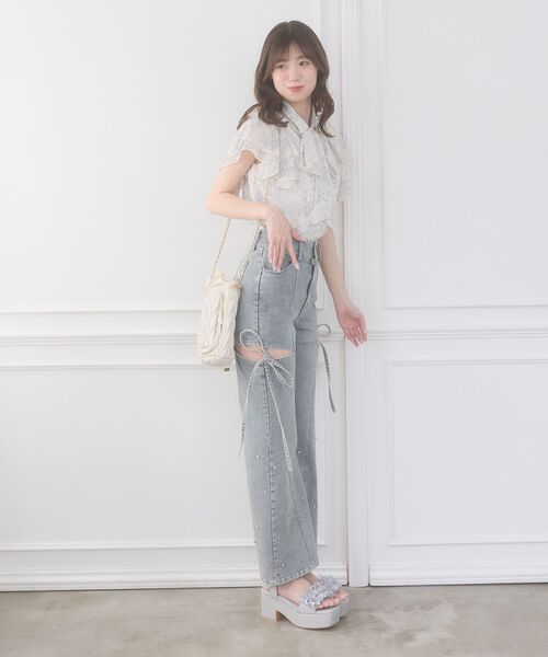 MAJESTIC LEGON(マジェスティックレゴン)の「2wayフリルスリーブブラウス(シャツ/ブラウス・レディース・ホワイト系その他2/ブルー系その他2/アイボリー/ホワイト系その他3・MEDIUM)」の17枚目の写真
