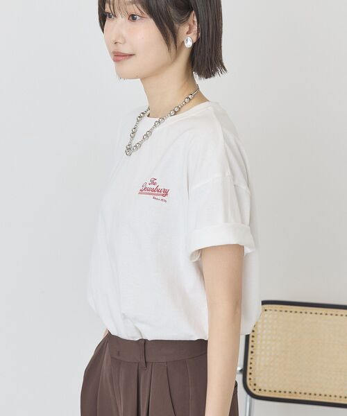 AMERICAN HOLIC（アメリカンホリック）の「サガラ刺繍Tシャツ（Tシャツ/カットソー・レディース・オフホワイト/チャコールグレー/ブラウン・FREE）」の9枚目の写真