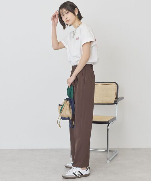 AMERICAN HOLIC（アメリカンホリック）の「サガラ刺繍Tシャツ（Tシャツ/カットソー・レディース・オフホワイト/チャコールグレー/ブラウン・FREE）」の14枚目の写真